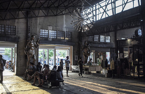 Rod Fai Vintage Market di Bangkok